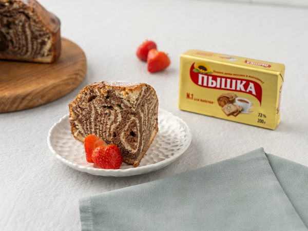 изображение рецепта Пышный кекс «Зебра»