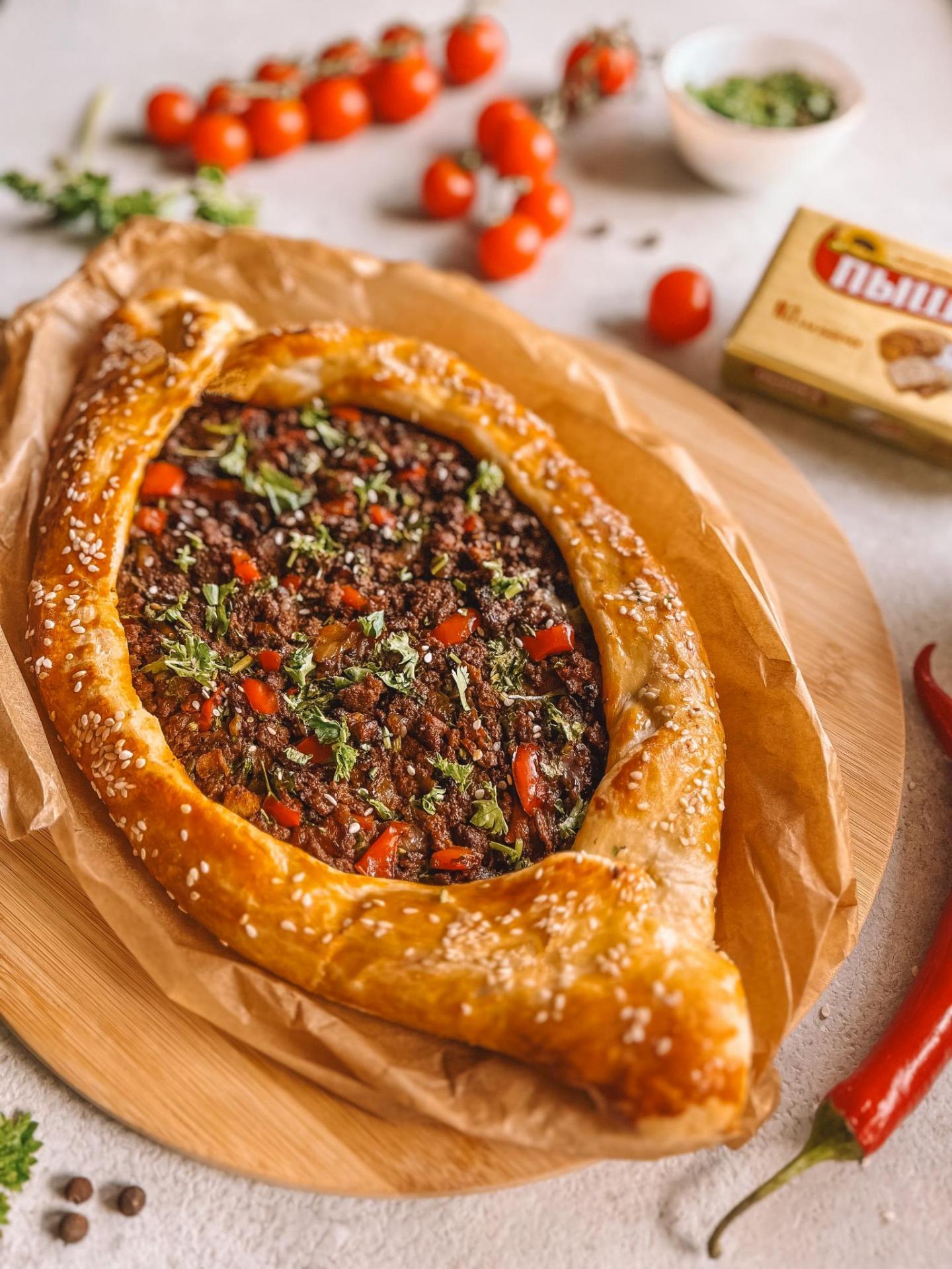 изображение рецепта Пиде с мясной начинкой